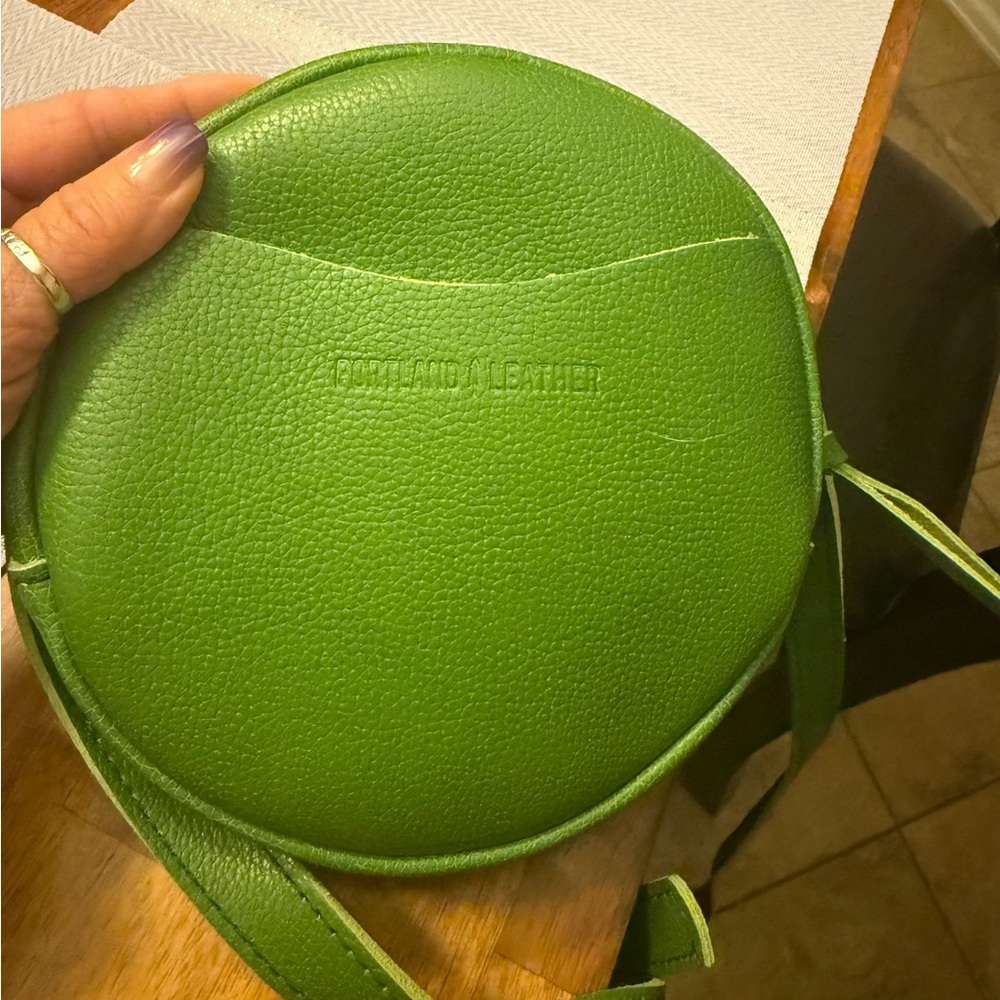 Mantis Green Circle Crossbody Bag
